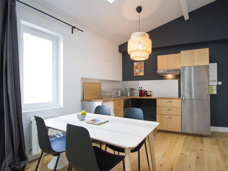 Achille By Cocoonr Apartment Toulouse Exterior photo